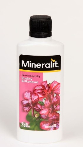 nawoz rosliny balkonowe 0,25.jpg